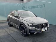 VW Touareg, 3.0 TDI V6 R-Line Black-Style Allradlenk, Jahr 2023 - München