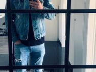 Suche Sie - Frankfurt (Main)