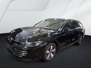 VW Passat Variant, 2.0 TDI Elegance Mat, Jahr 2024 - Wackersdorf