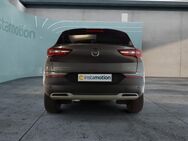 Opel Grandland X, 1.2 Opel 2020, Jahr 2021 - München