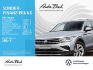 VW Tiguan, 2.0 TDI Elegance Digital, Jahr 2022 - Limburg (Lahn)