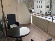 Modern gestaltete Etagenwohnung mit gemütlichem Balkon +++ Schwimmbad und Sauna im Haus - Bremen