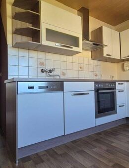 Schöne 3-Raum-Wohnung mit Einbauküche, ruhiger Wohnlage, Coschütz, Elsterberg bei Greiz, Reichenbach - Elsterberg