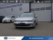 VW Golf Variant, 1.0 Golf VIII eTSI Life, Jahr 2021 - Demmin