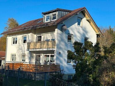 Großzügige Eigentumswohnung in herrlicher Lage und großem Grundstück