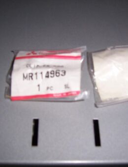 MR114963 Clip, Türverkleidung, Tür vorn Mitsubishi Galant E50 - Hannover Vahrenwald-List