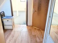 GRUNDform - Immobilien & Verwaltung ! Lust auf Wohnen ? Möbliert - gemütlich - MITTEN im GESCHEHEN ! - Friedberg (Hessen)