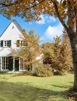 Charmantes Domizil mit idyllischem Garten und Baurecht in exquisiter Lage - Planegg