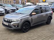 Dacia Jogger, 1.0 Extreme TCe 110 EU6e, Jahr 2024 - Berlin