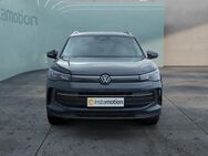 VW Tiguan, TDI 18, Jahr 2024 - München