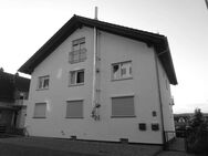 Saniertes Zweifamilienhaus in begehrter Lage mit großem Grundstück und vielseitigem Potenzial! - Glauburg