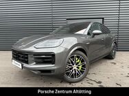 Porsche Cayenne, E-Hybrid Coupe | | |, Jahr 2022 - Winhöring