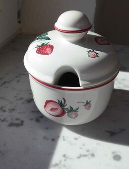 Villeroy & Boch V&B Marmeladendose Gelee-Dose Erdbeeren Vitro-Porzellan 10,- - Flensburg