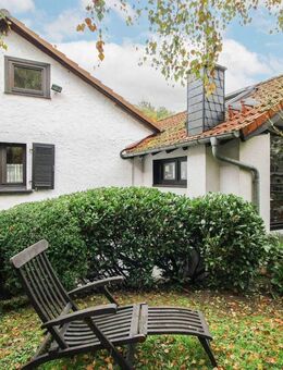 Charmantes Fachwerkhaus im Denkmalensemble mit Garten & Garage in ruhiger Lage bei Weilrod - Weilrod