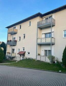 Zentrumsnahe 3-Raum-Wohnung mit Balkon - Eisenberg (Thüringen)