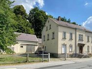 Mehrfamilienhaus in Cunewalde mit viel Nebengelass und 1950 q Grundstück - Cunewalde