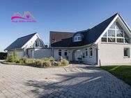 Elegantes Wohnen in der Natur - Exklusives Anwesen mit Anbau und Wellnessbereich - Wittmund