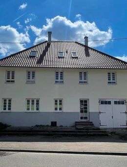 Saniertes 3-Familienhaus in Gomadingen - Gestalten Sie Ihr Zuhause mit Aussicht! - Gomadingen
