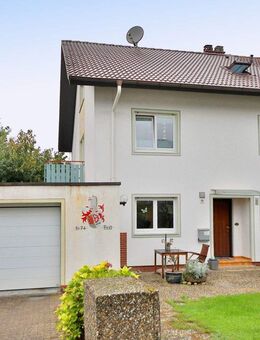 Gepflegtes Zuhause mit großem Platzangebot, 3 Balkonen, Terrasse & Garten für hohe Lebensqualität - Baden-Baden