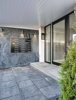 KAPITALANLAGE! Renoviertes Penthouse mit Schlossblick PROVISIONSFREI - Oberschleißheim