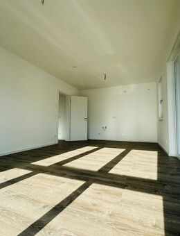 Neubau-3-Zimmer-Wohnung mit Terrasse - Exklusiv, 5 Jahre Mietdauer - Ludwigsfelde