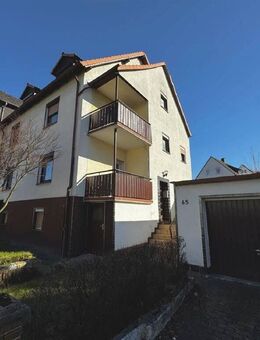 Zweifamiliendoppelhaushälfte mit Doppelgarage in Niestetal-Heiligenrode - Niestetal
