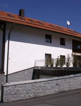 Sonnige 3-Zimmer-Gartenwohnung mit großer Terrasse - Sankt Oswald-Riedlhütte
