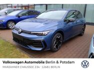 VW Golf, 1.5 l R-Line eTSI, Jahr 2022 - Berlin