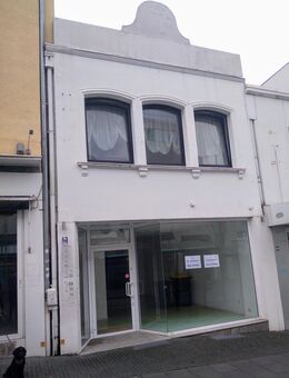Rendite Objekt - Wohn- & Geschäftshaus auf der oberen Hindenburgstraße / Einkaufsstraße in MG! - Mönchengladbach