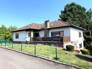 Schön gelegenes Zweifamilienhaus in Horhausen - Horhausen (Westerwald)