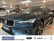 Volvo V60, Core B3 - 18-Zoll, Jahr 2022 - Recklinghausen