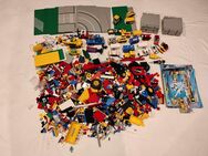 LEGO-Sammlung, 7,9kg Bau-Anleitungen, Prospekte, ... - Tauberbischofsheim Zentrum