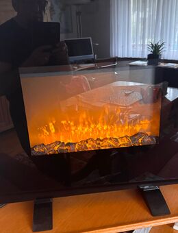 Heizlüfter mit Kaminfeuer und 3D Flammeffekt, 2000W , inklusive Fernbedienung - Ulm