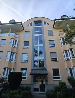 3-Zi., großzügiger Wohn-Essbereich, großer Südwestbalkon ins Grüne, Besichtig. SA 06.12. n. Verbg. - München