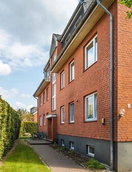 Top gepflegte 2-Zimmer-Wohnung mit Balkon in Loxstedt! - Loxstedt