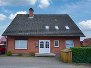 RESERVIERT! Zwei Familien, ein Zuhause: Ihr Ruhepol in idyllischer Wohnstraße - Trittau