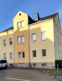 Kapitalanlage im Erzgebirge: Gepflegtes Mehrfamilienhaus mit 5 Wohneinheiten in Lauter - Lauter-Bernsbach