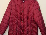 Jacke mit Kapuze Barbara Lebek rot Steppjacke Gr. 48/50 Winter neuwertig - Essen