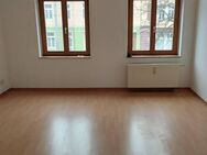 Sofort einziehen in MD-Sudenburg 53 m² Wfl. mit 2 Zimmern, großer Küchenbereich, Keller, Duschbad - Magdeburg
