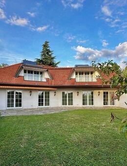 Wow - Großes Domizil mit schönem Garten und einer tollen Seesicht - Überlingen