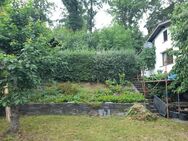 Einfamilienhaus in ruhiger Lage, wohnen auf einer Ebene, vollunterkellert, guten Grundriss und 2 Garagen zu einen vernünftigenden Preis zu verkaufen - Gera