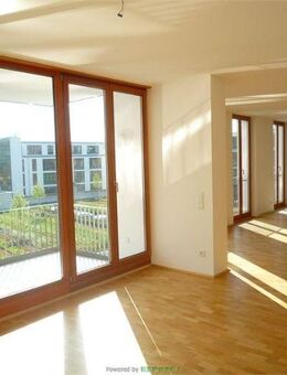 4 Zimmer- EBK-2 Bäder, Balkon- hochwertige Ausstattung - Frankfurt (Main)