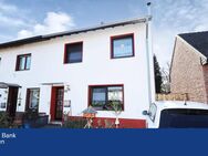 Nettetal-Breyell: Modernisiertes Einfamilienhaus mit Dachterrasse - Nettetal