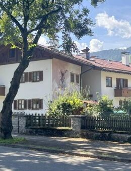 Garmisch-Partenkirchen: gemütliche Maisonette-Wohnung in idyllischer Ortsrandlage - Garmisch-Partenkirchen