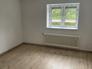 Gemütliche 2-Zimmer-Wohnung mit Balkon - in Mönchengladbach Hardt - Mönchengladbach