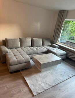 Nagelneues Cord Sofa - Freiburg (Breisgau)