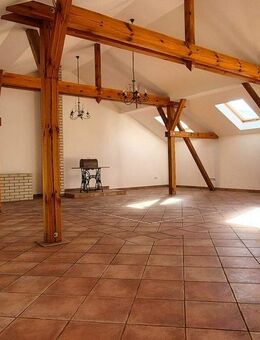 Dreiseitenhof in Neuenhagen für Menschen, die Pferde und Freiheit lieben - 2.420 m² Grundstück + weitere 800 m² Koppel/Weidefläche - Neuenhagen (Berlin)