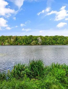 Top-Lage: Der Seeblick mit großzügiger Dachgeschosswohnung! - Potsdam