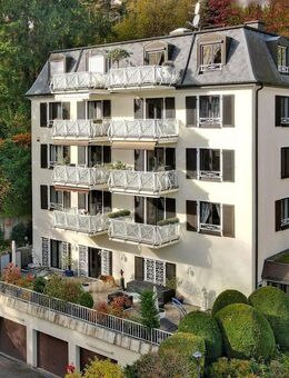 Idyllisches Wohnen in Baden-Baden - Gepflegte Etagenwohnung mit Balkon und viel Grün - Baden-Baden