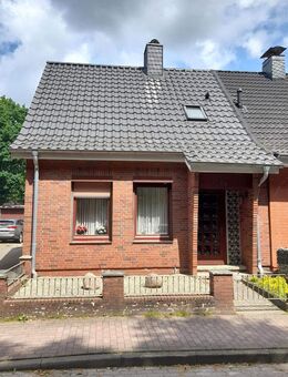 Sanierungsbedürftige Doppelhaushälfte - Lägerdorf